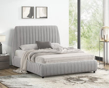 Load image into Gallery viewer, Oasis Platform Bed - Queen, King
