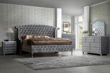 Load image into Gallery viewer, Diamond Palace Gray - 5pc King Bedroom Set