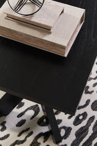T461-8 Cocktail Table