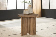 Load image into Gallery viewer, T683 Occasional Table Set