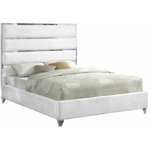 Load image into Gallery viewer, Zuma Velvet Bed