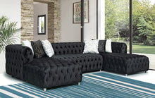 Load image into Gallery viewer, Valentino Sectional