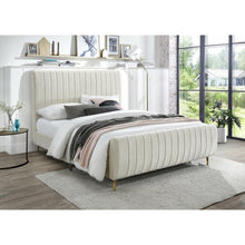 Load image into Gallery viewer, Zara Velvet Bed