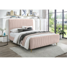 Load image into Gallery viewer, Zara Velvet Bed