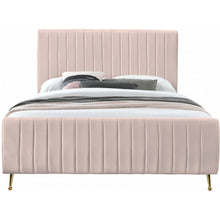 Load image into Gallery viewer, Zara Velvet Bed